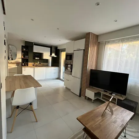 Apartmán Joli Avec Jardin